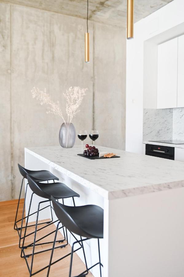 Cohost I New Basteja Life Apartments W-Garage Prkg & Self Check-In Vilnius Ngoại thất bức ảnh