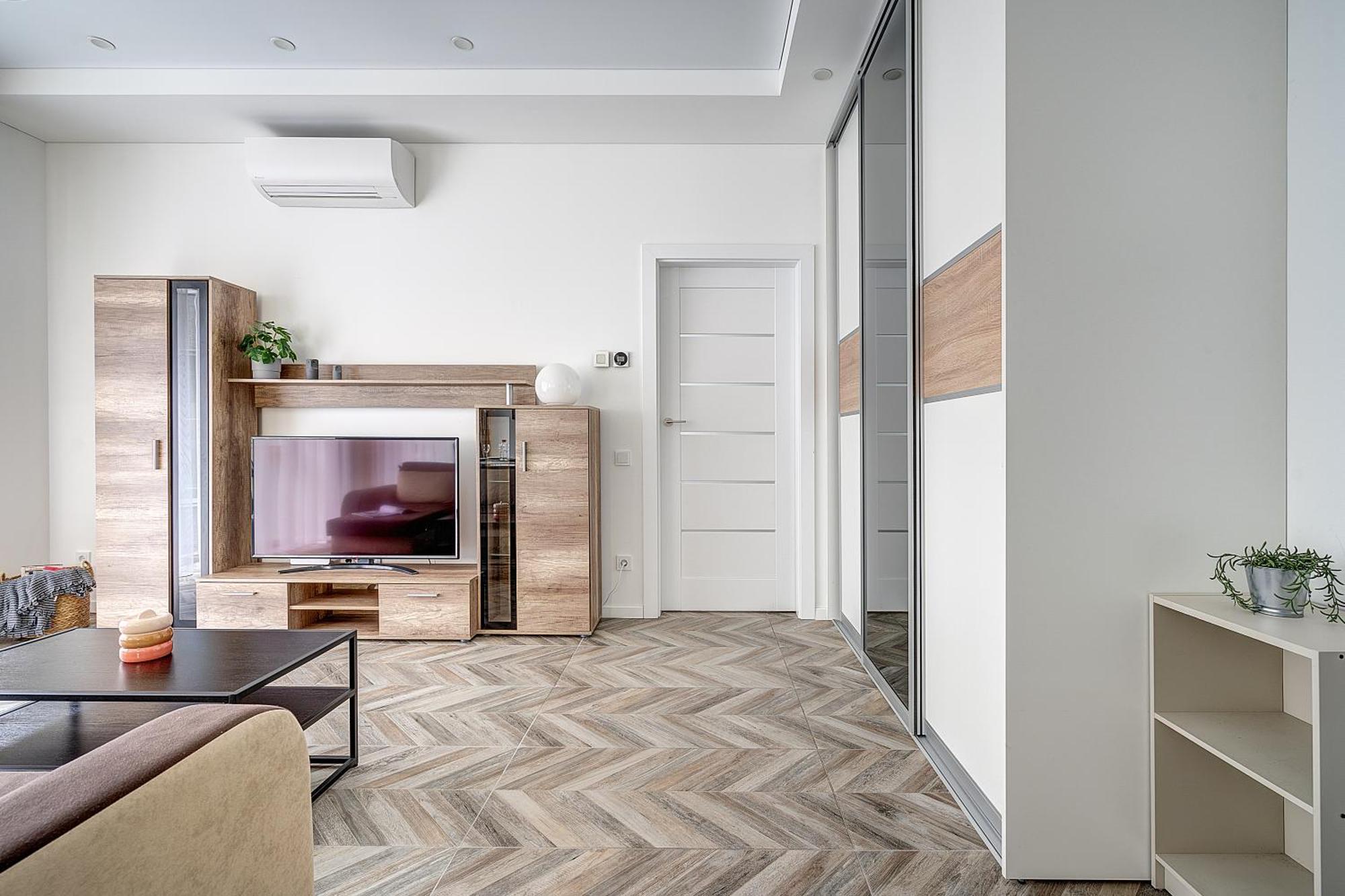Cohost I New Basteja Life Apartments W-Garage Prkg & Self Check-In Vilnius Phòng bức ảnh