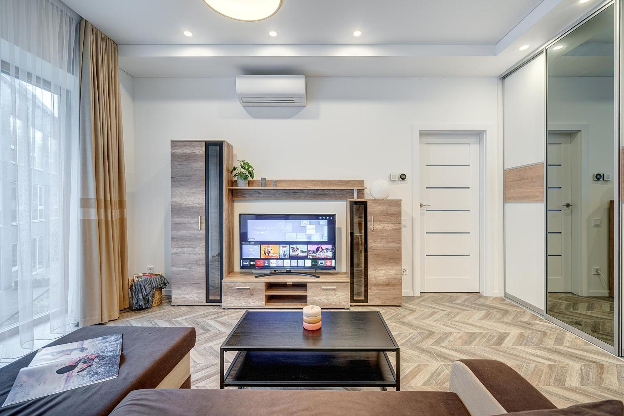 Cohost I New Basteja Life Apartments W-Garage Prkg & Self Check-In Vilnius Phòng bức ảnh