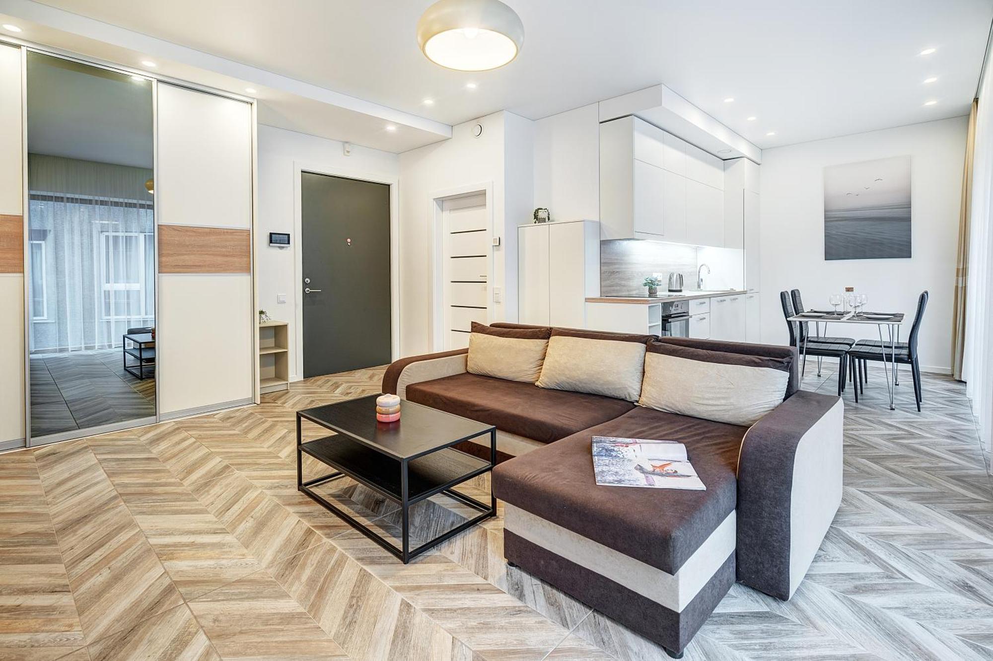 Cohost I New Basteja Life Apartments W-Garage Prkg & Self Check-In Vilnius Phòng bức ảnh